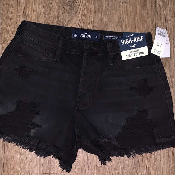 High-Rise Denim Mom Short - Picture 1 of 4